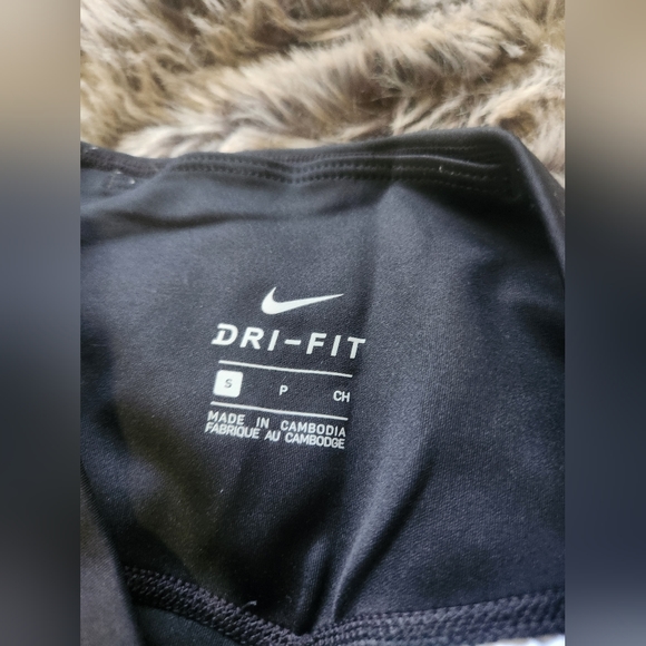 Nike leggings - Picture 3 of 4